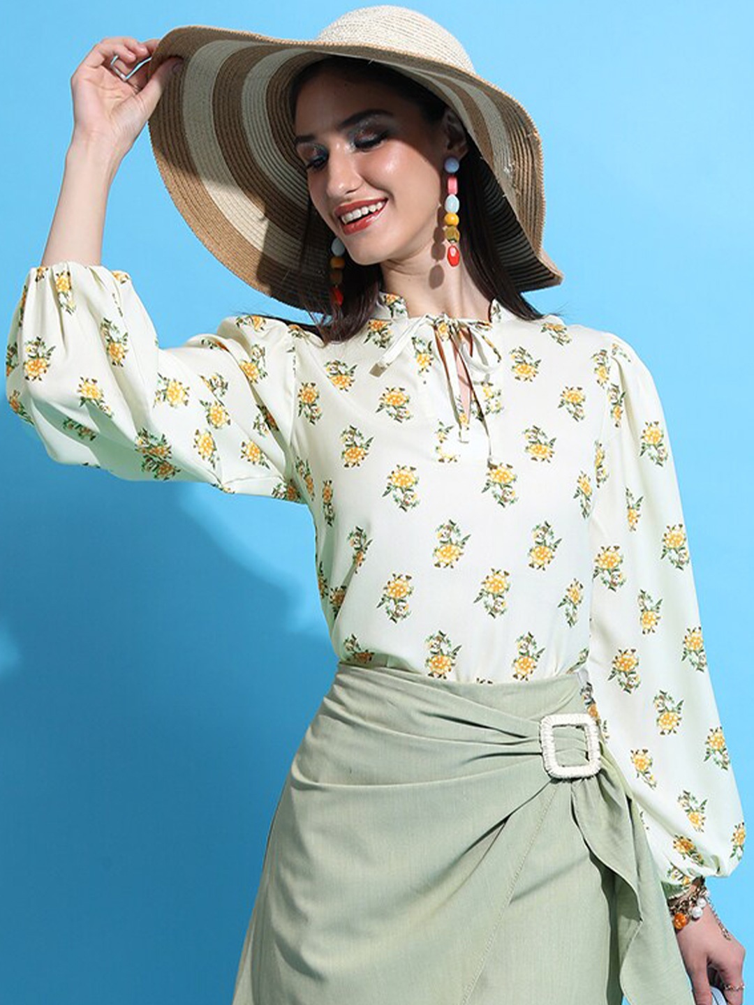 

Tokyo Talkies White Floral Printed Tie-Up Neck Bishop Sleeves A-Line Top
