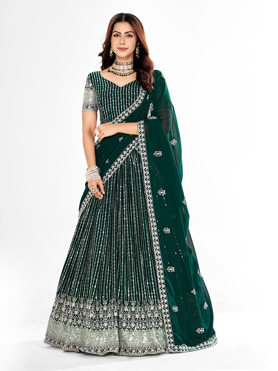 

SHOPGARB Embroidered Sequinned Semi-Stitched Lehenga & Unstitched Blouse With Dupatta, Green