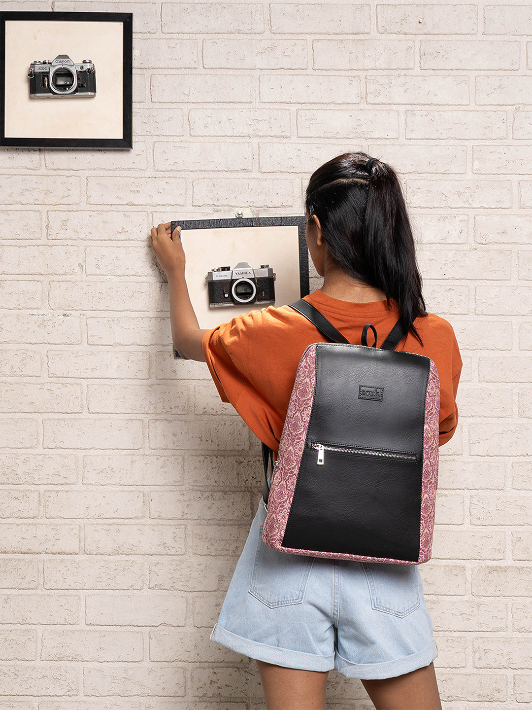 

ZOUK Women Printed Backpack, Black