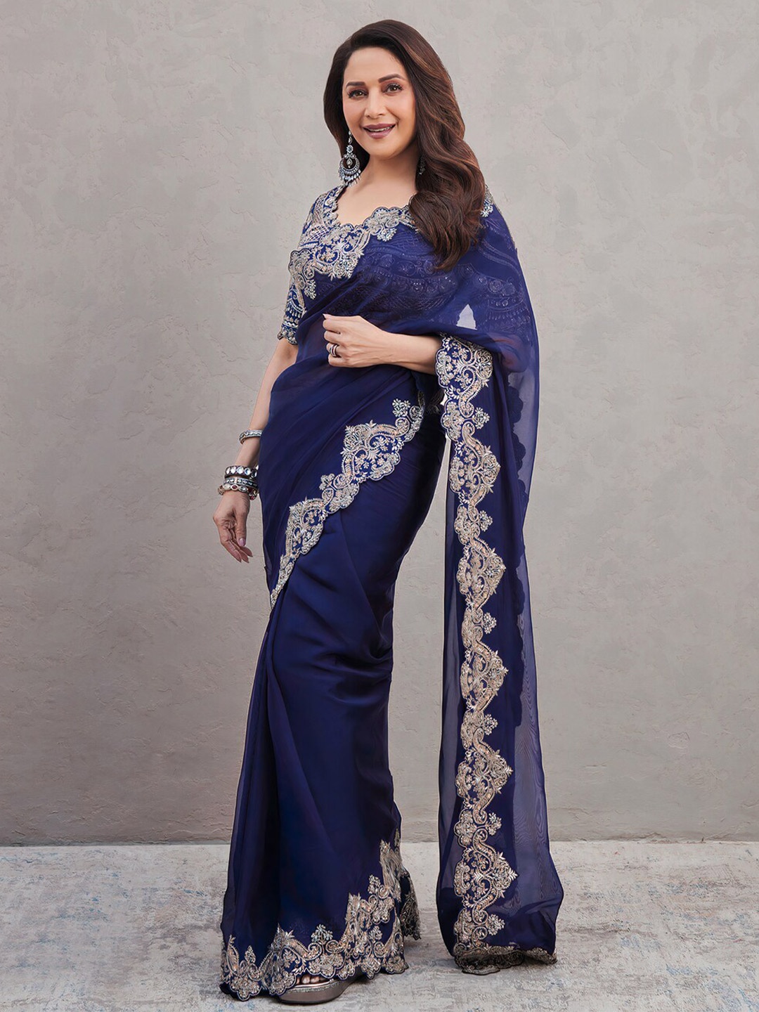

Angroop Embroidered Detail Saree, Navy blue