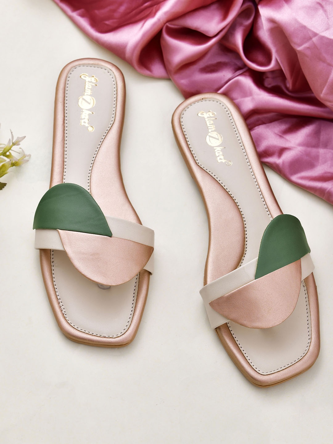 

GLAMZKART Colourblocked Open Toe Flats, Rose gold