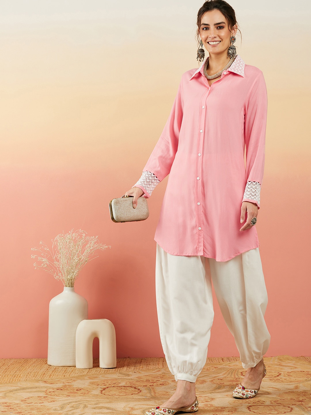 

Sangria Pink & White Pure Cotton Pathani Kurta With Salwar