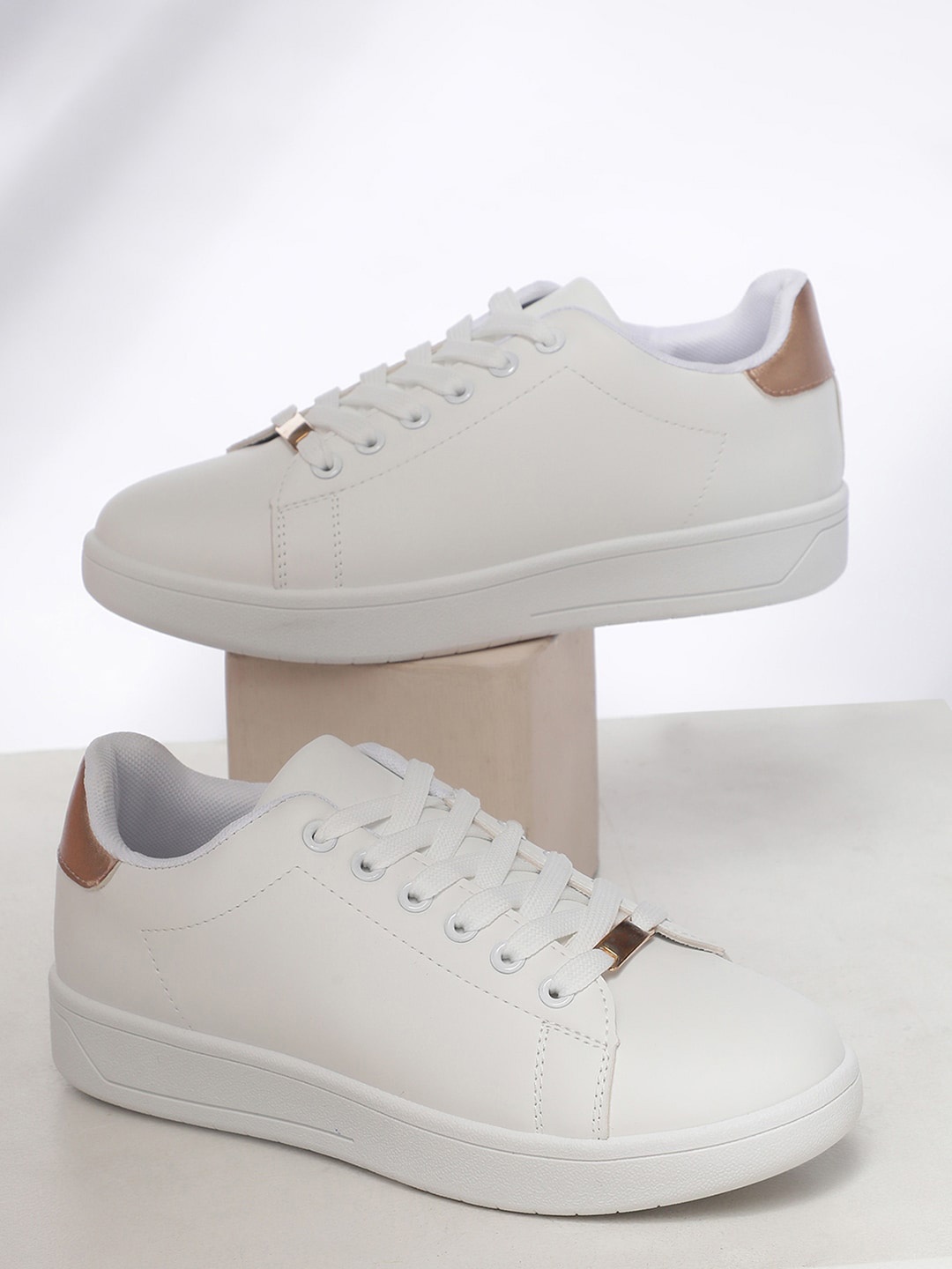 

Goldstar Women Textured Comfort Insole Basics Sneakers, White