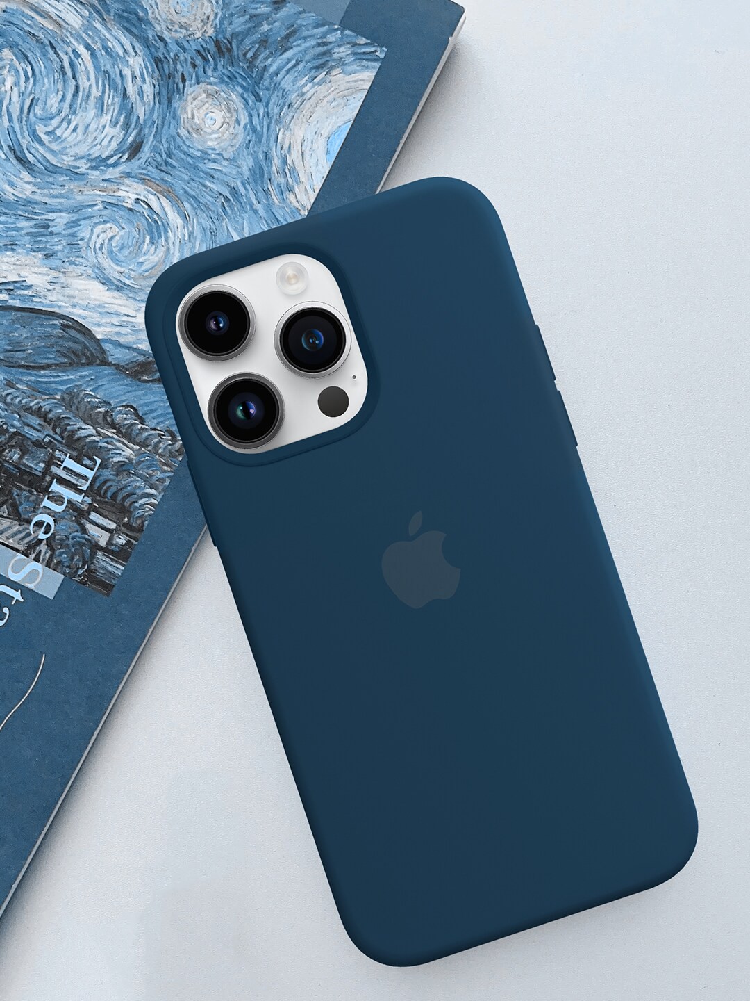 

TREEMODA Triple Layer ProtectionSilicone iPhone 13Pro Phone Back Case, Turquoise blue