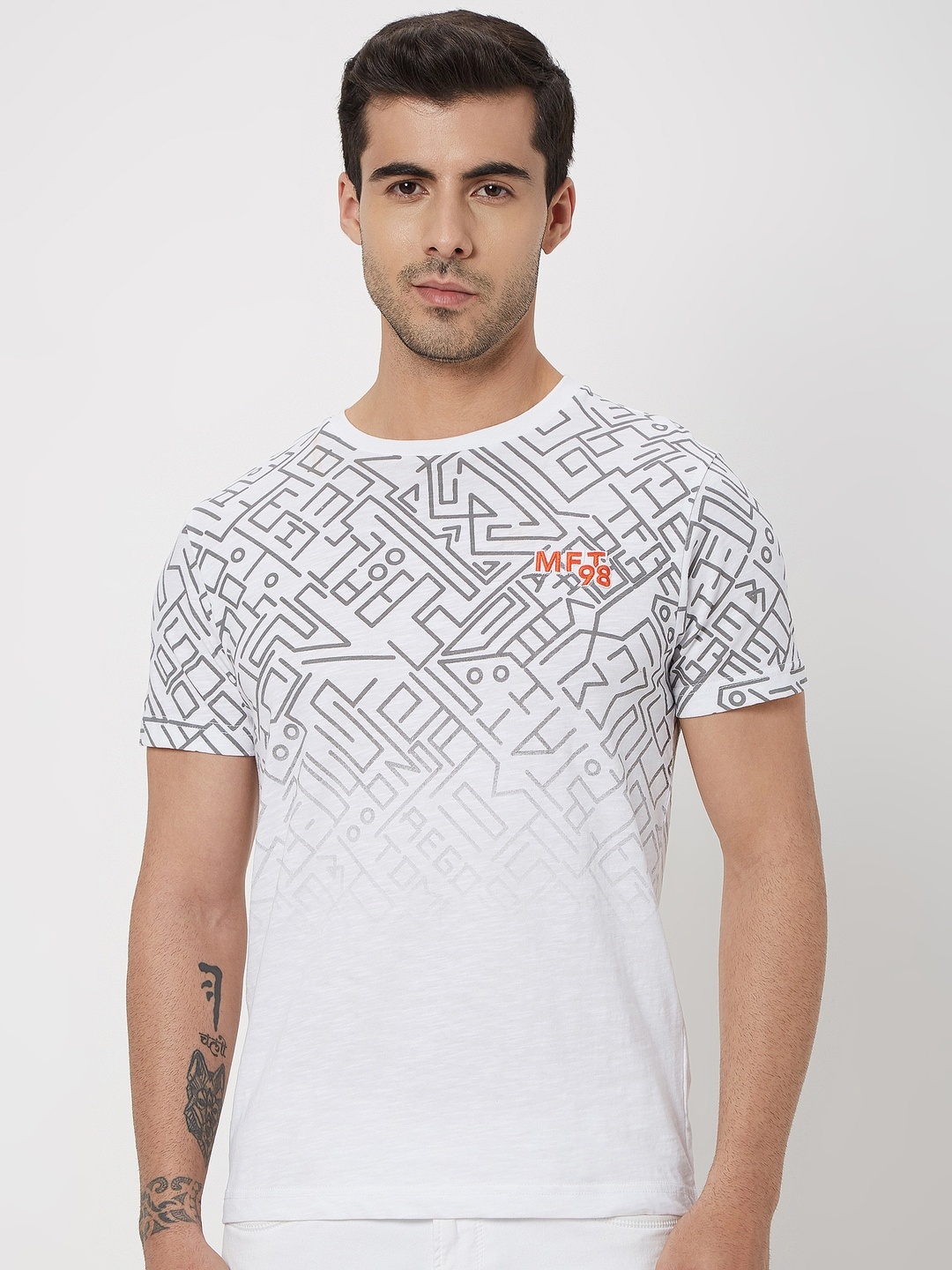 

Mufti Geometric Printed Slim Fit Pure Cotton T-shirt, White