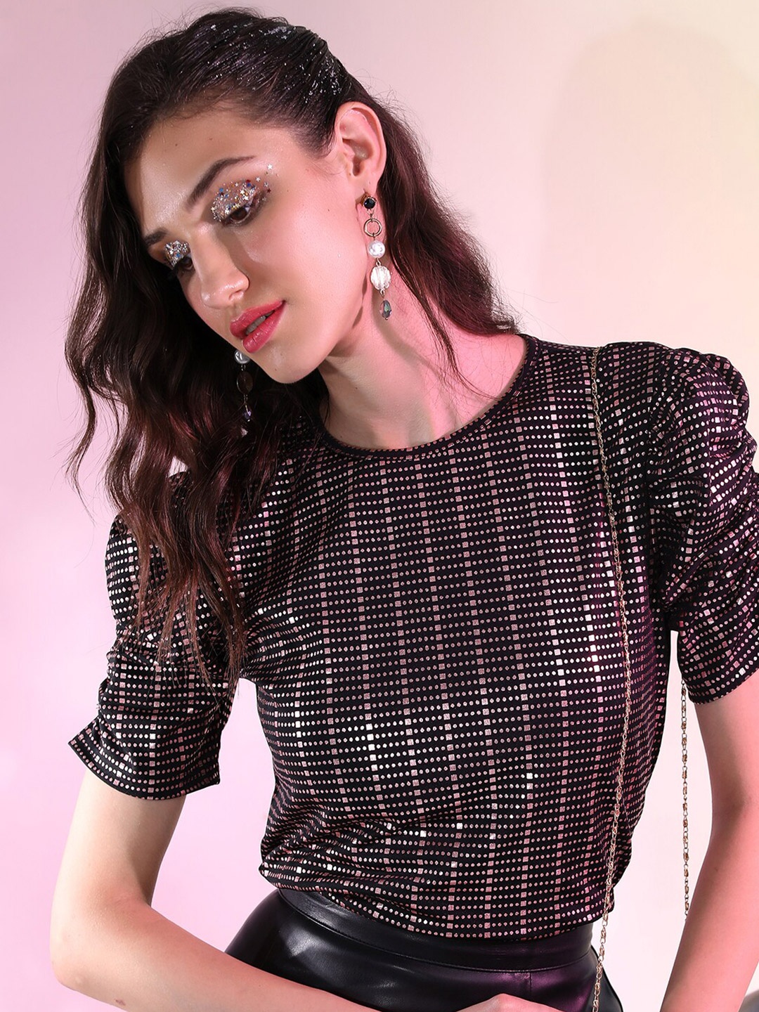 

Tokyo Talkies Black & gold-toned Geometric Printed Puff Ruched Sleeves Top