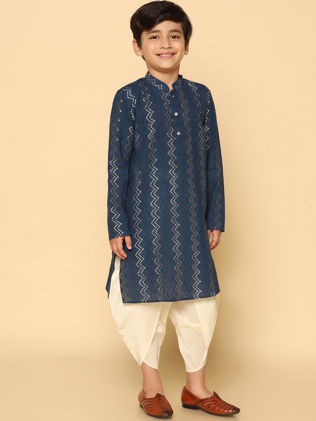 

KISAH Boys Woven Design Mandrain Collar Chevron Thread Work Kurta With Dhoti Pants, Navy blue