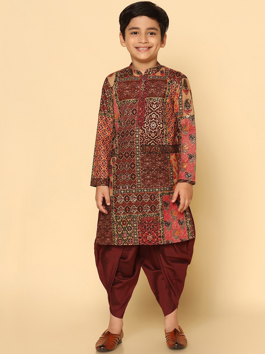 

KISAH Boys Printed Regular Kurta With Dhoti Pants, Maroon