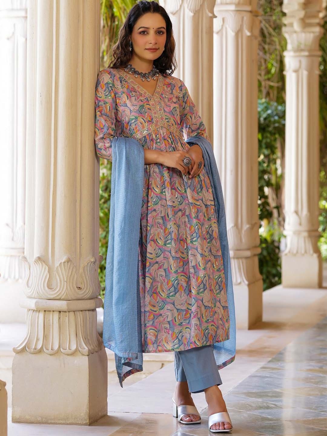 

Yufta Floral Printed Empire Pure Cotton Kurta With Trousers & Dupatta, Pink