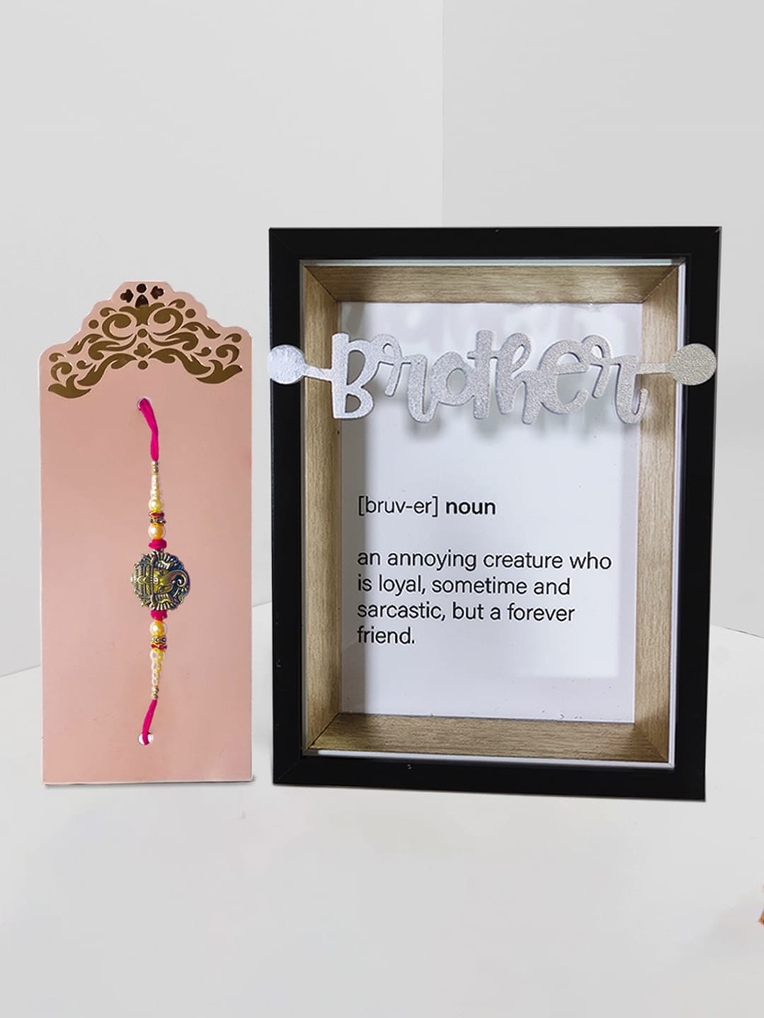 

Art Street Rakhi With Photo Frame, Black