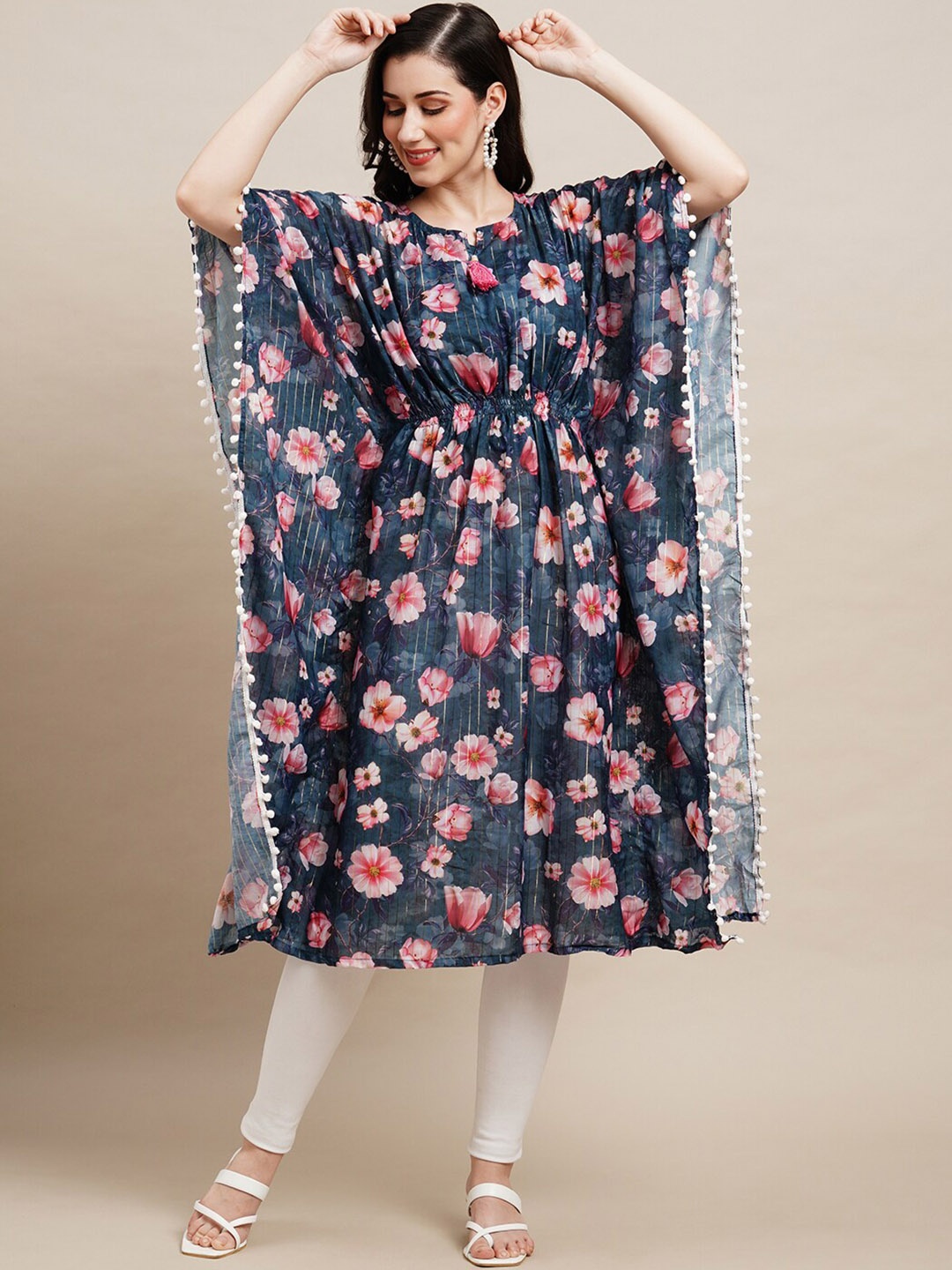 

Ishin Floral Printed Flared Sleeves Kaftan Kurta, Blue