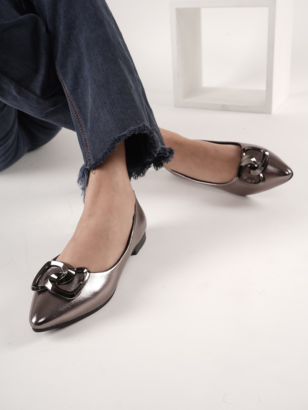 

DressBerry Metallic Grey Embellished Pointed Toe Ballerinas