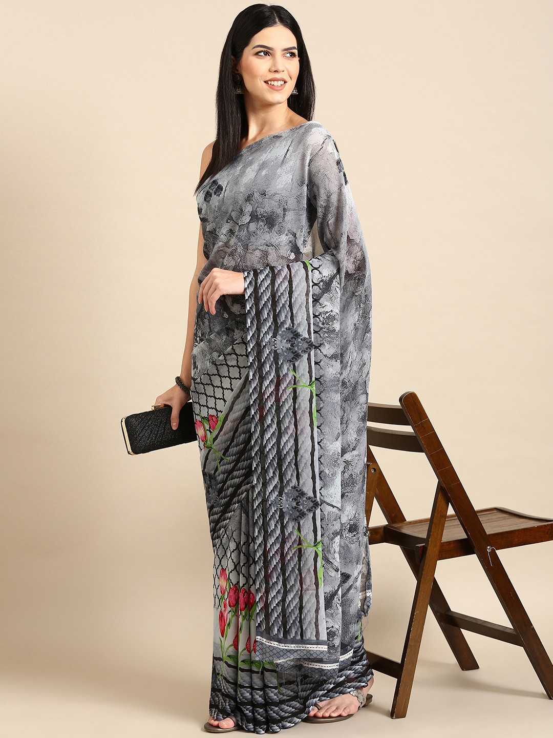 

HERE&NOW Floral Printed Pure Georgette Saree, Grey