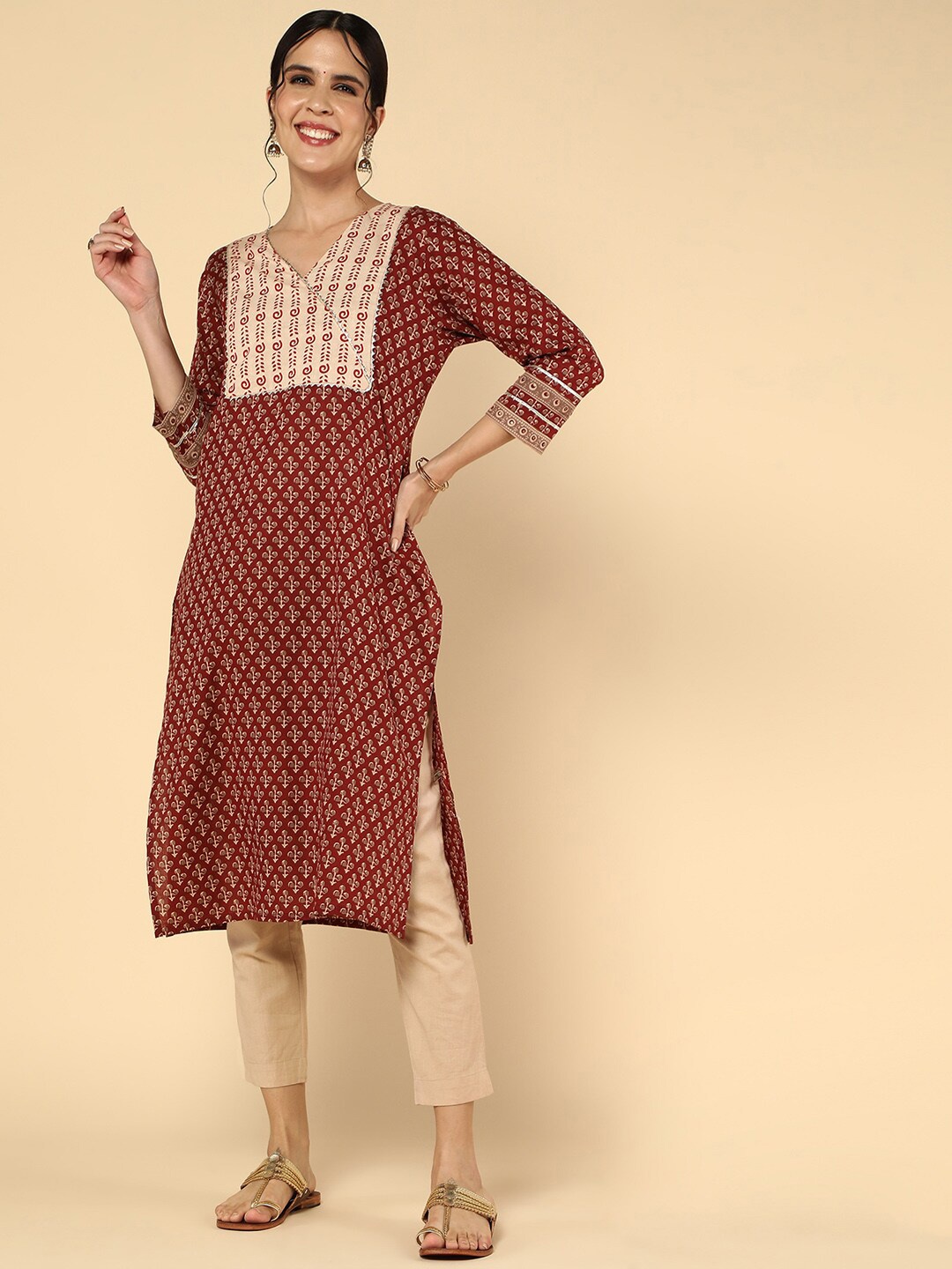 

aturabi Ethnic Motifs Printed V-Neck Gotta Patti Detailed Pure Cotton Straight Kurta, Maroon