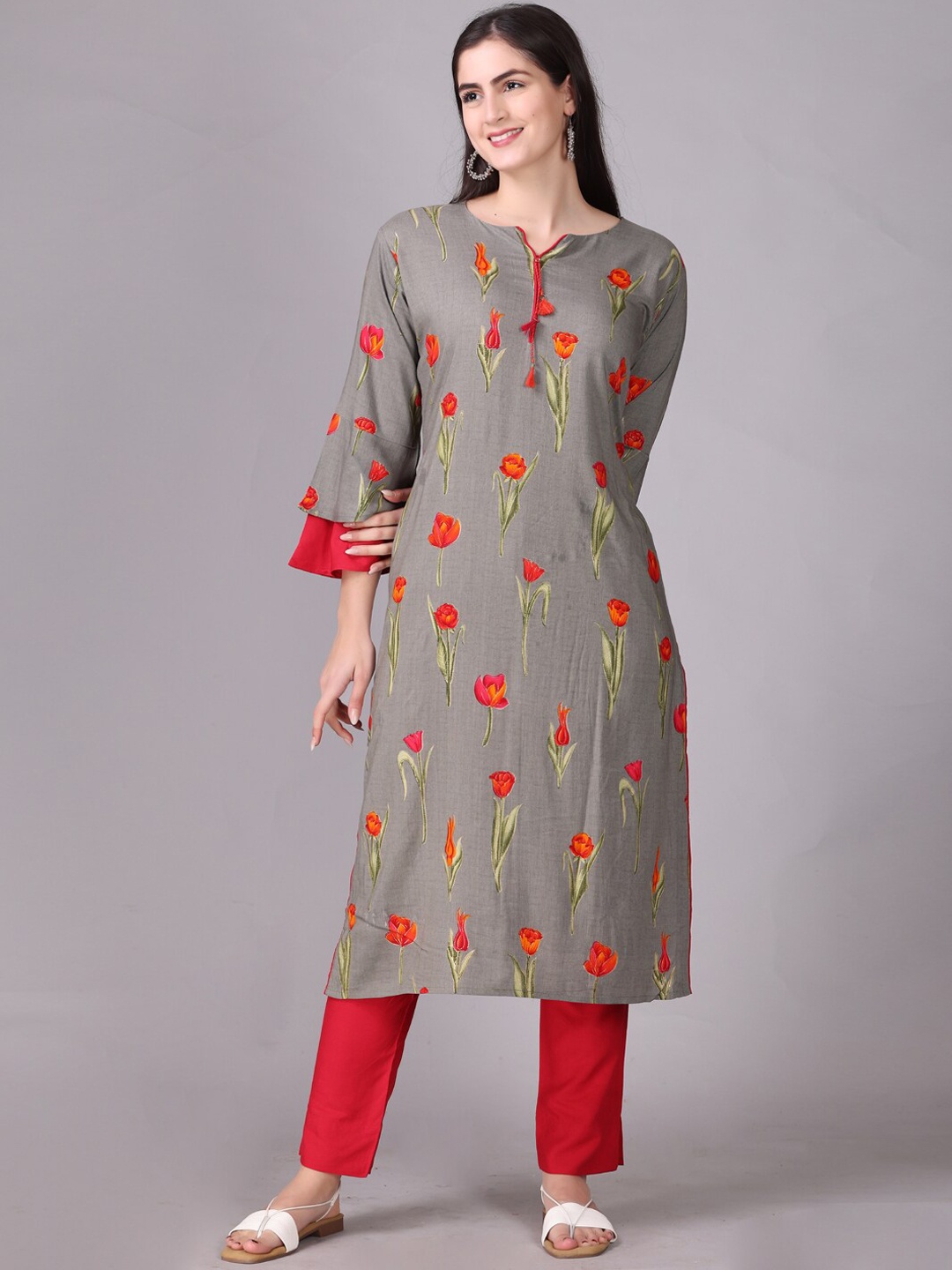 

Elthia Floral Printed Flared Sleeves Notched Neck Kurta with Trousers, Grey