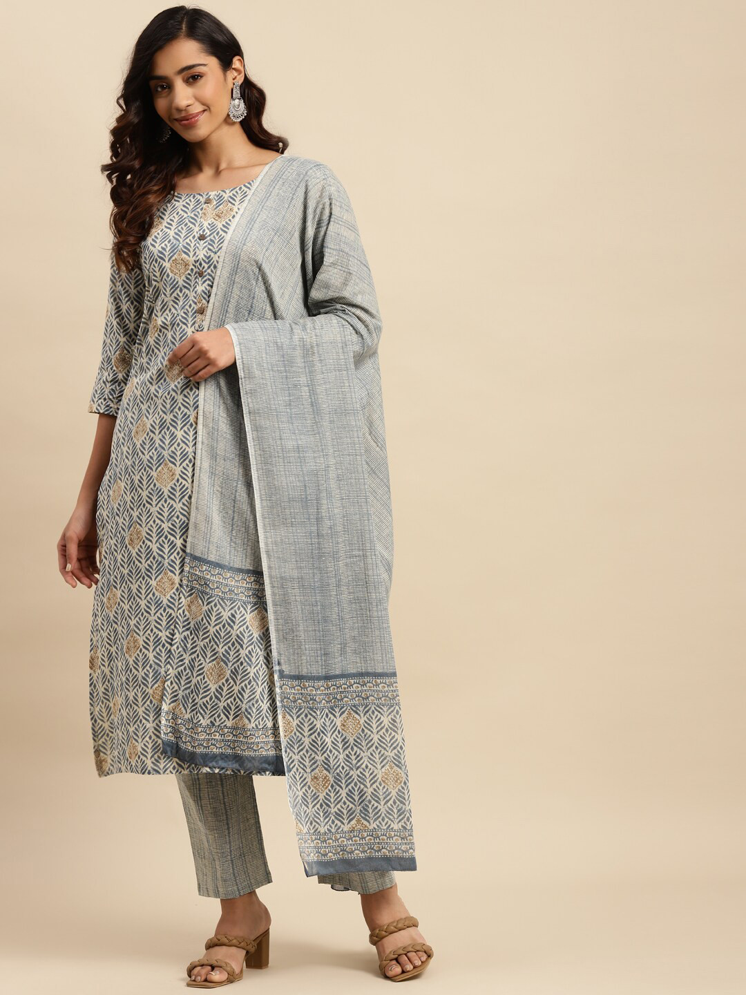 

KALINI Ethnic Motifs Printed Sequinned Detail Pure Cotton Kurta & Trousers With Dupatta, Grey