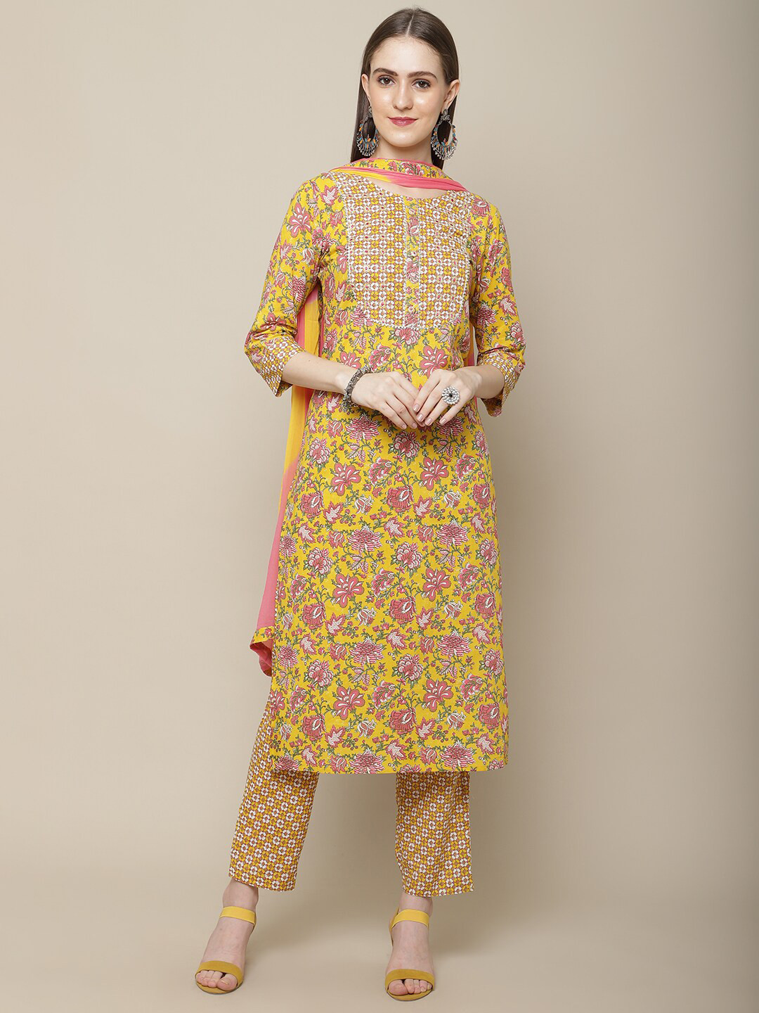 

KALINI Floral Printed Gotta Patti Straight Kurta With Trousers & Dupatta, Yellow
