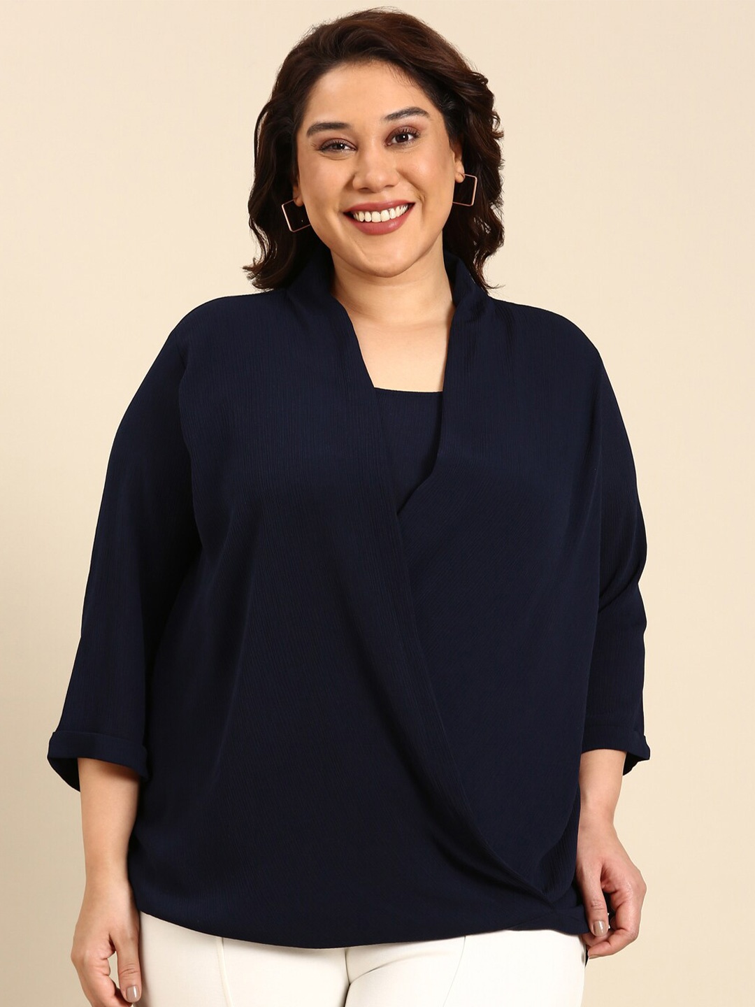 

The Pink Moon Plus Size V-Neck Long Sleeves Top, Navy blue