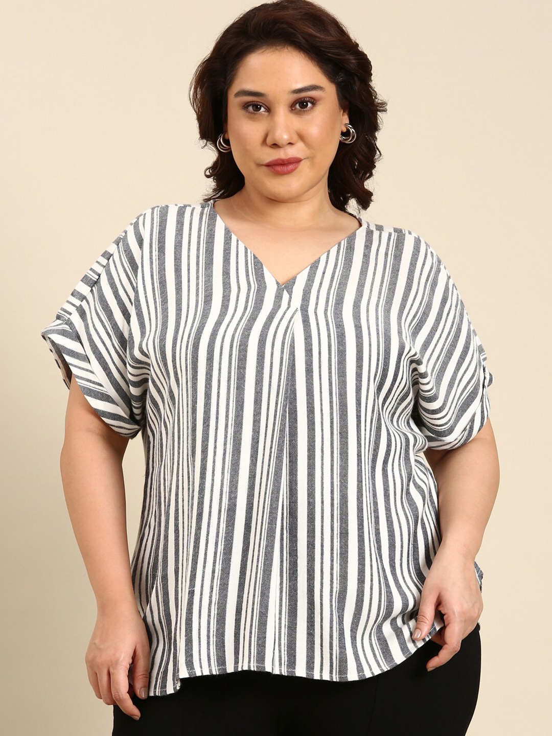 

The Pink Moon Plus Size Vertical Striped V-Neck Extended Sleeves Top, Grey