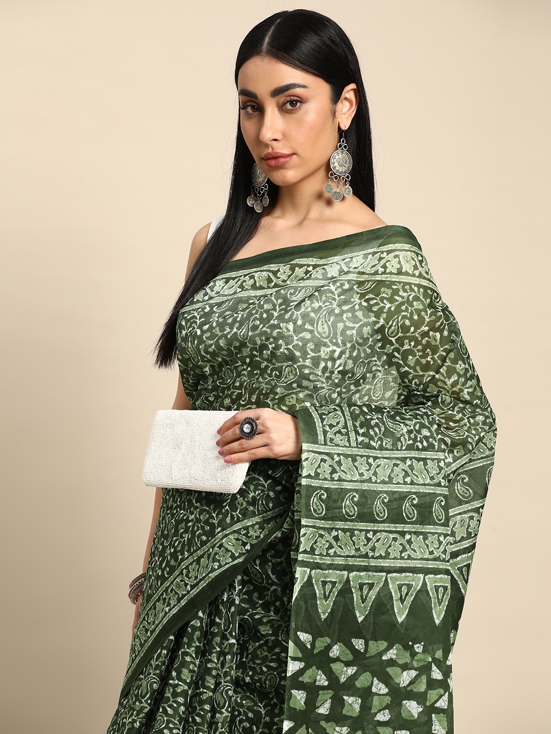 

SHANVIKA Paisley Printed Pure Cotton Block Print Saree, Green