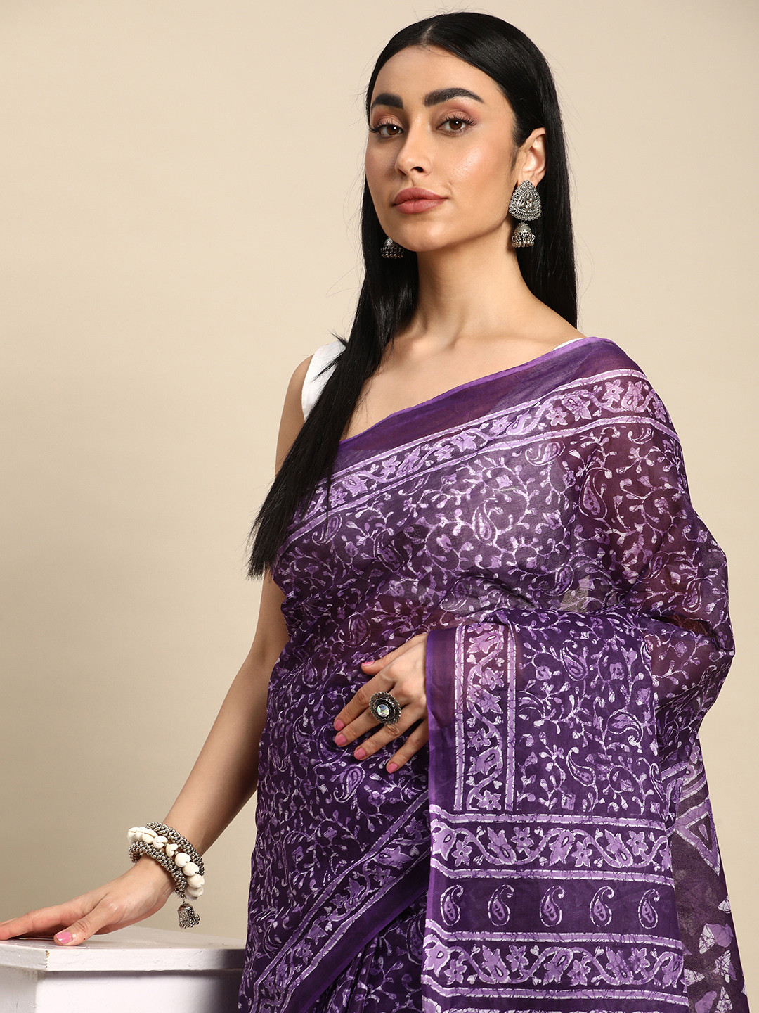 

SHANVIKA Paisley Printed Pure Cotton Block Print Saree, Purple