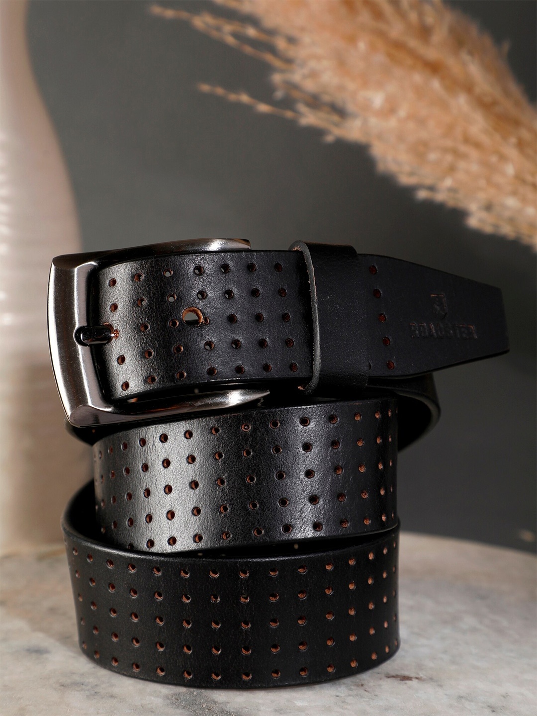 

The Roadster Lifestyle Co. Men Wide Textured Leather Belt, Black
