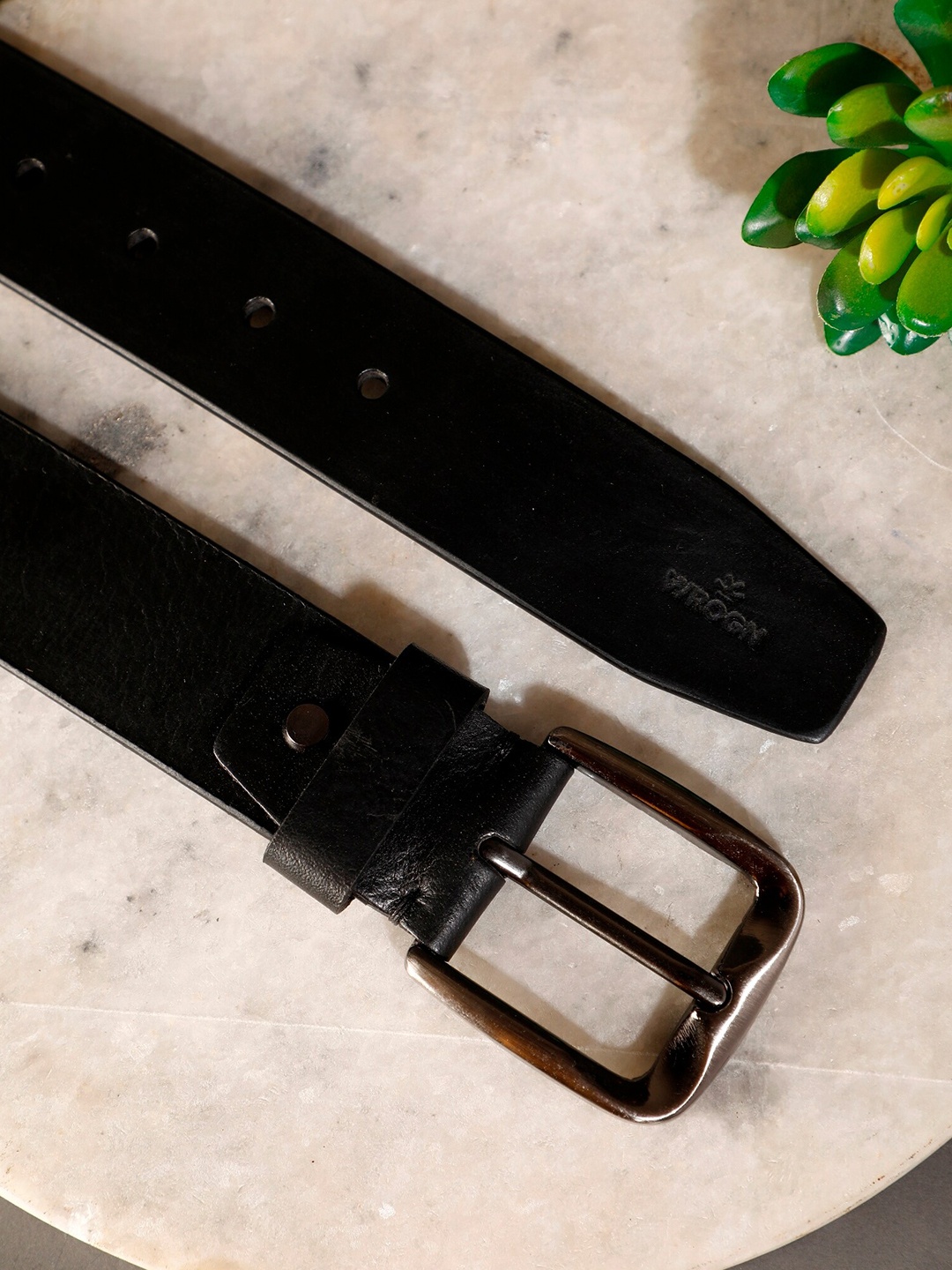 

WROGN Men Slim Leather Casual Belt, Black