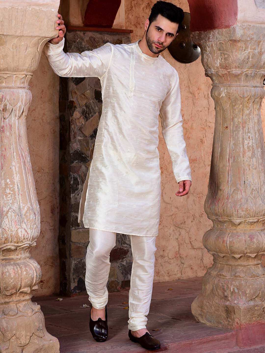 

HOUSE OF DEYANN Ethnic Motifs Embroidered Thread Work Dupion Silk Kurta with Churidar, Off white