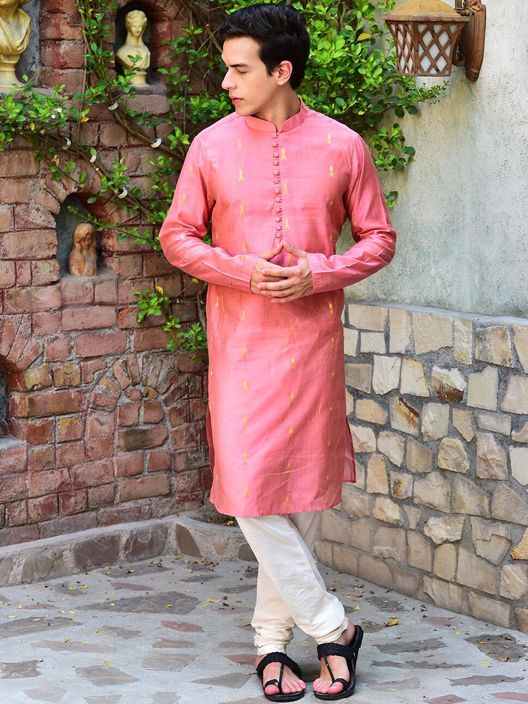 

HOUSE OF DEYANN Woven Design Mandarin Collar Straight Kurta with Churidar, Coral