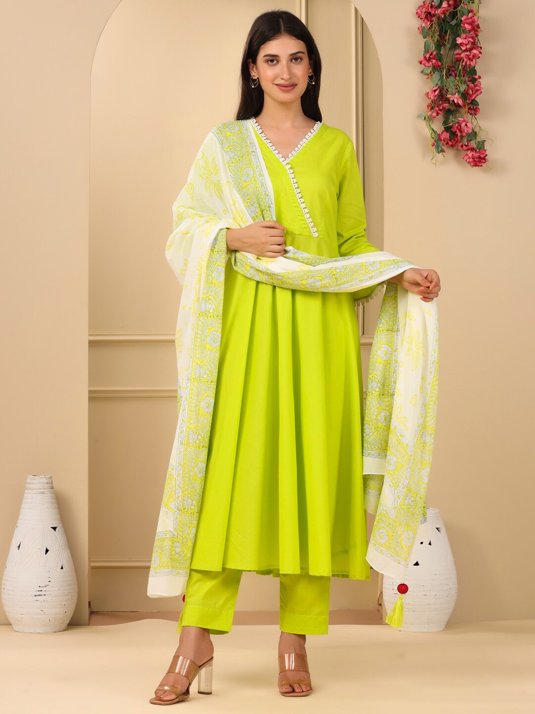 

Adveta V-Neck Anarkali Kurta With Trousers & Dupatta, Green