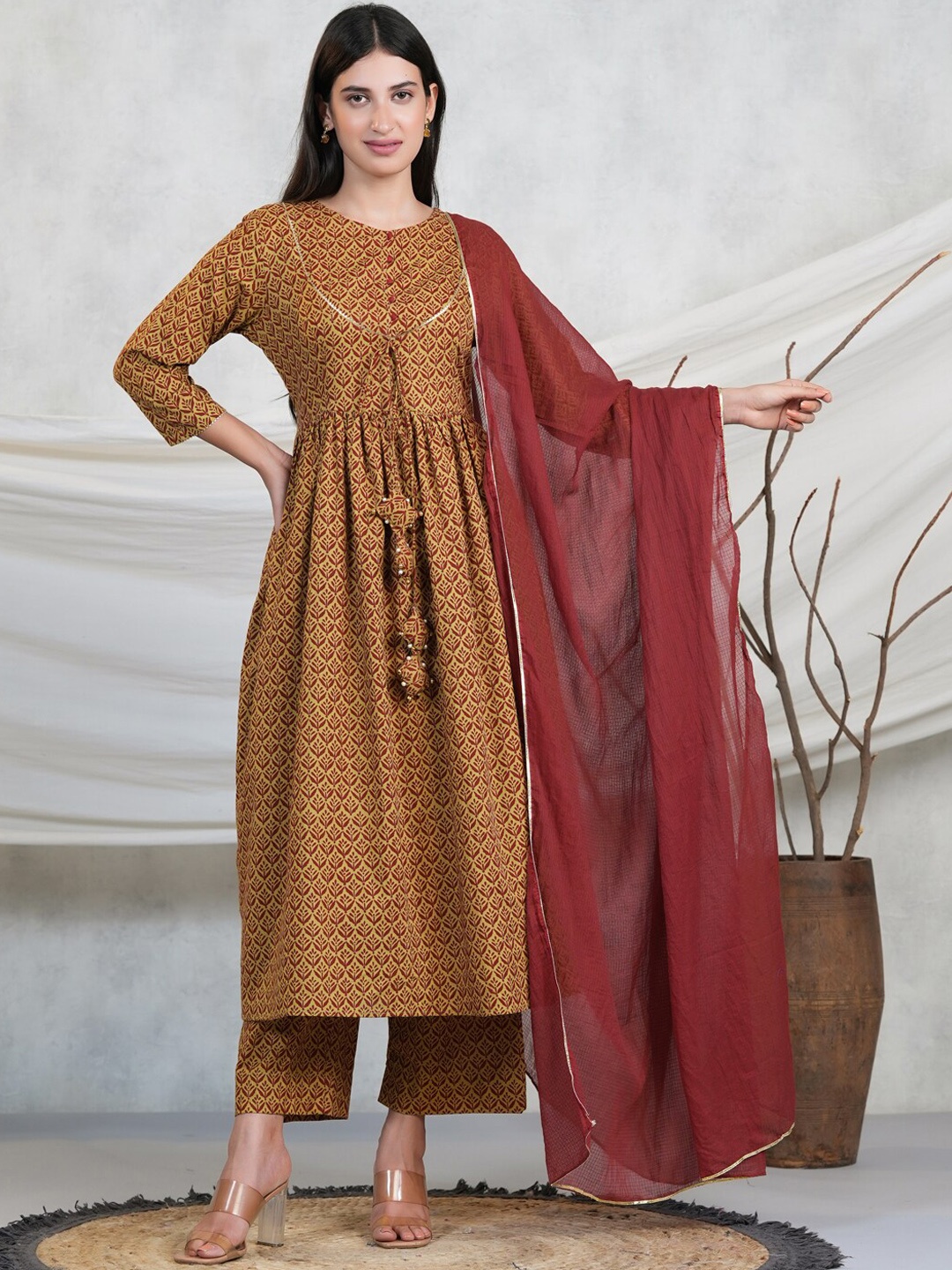 

Adveta Ethnic Motifs Printed Gotta Patti Kurta With Trousers & Dupatta, Mustard