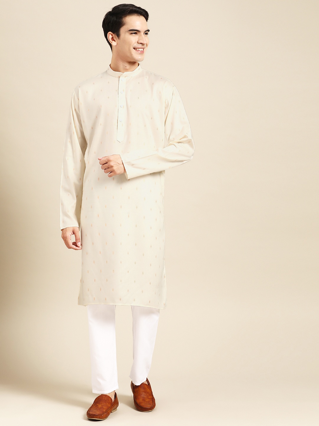 

MANQ Men Ethnic Motifs Printed Regular Pure Cotton Kurta with Pyjamas, Cream