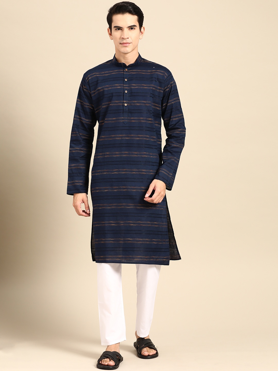 

MANQ Men Striped Regular Pure Cotton Kurta with Pyjamas, Navy blue