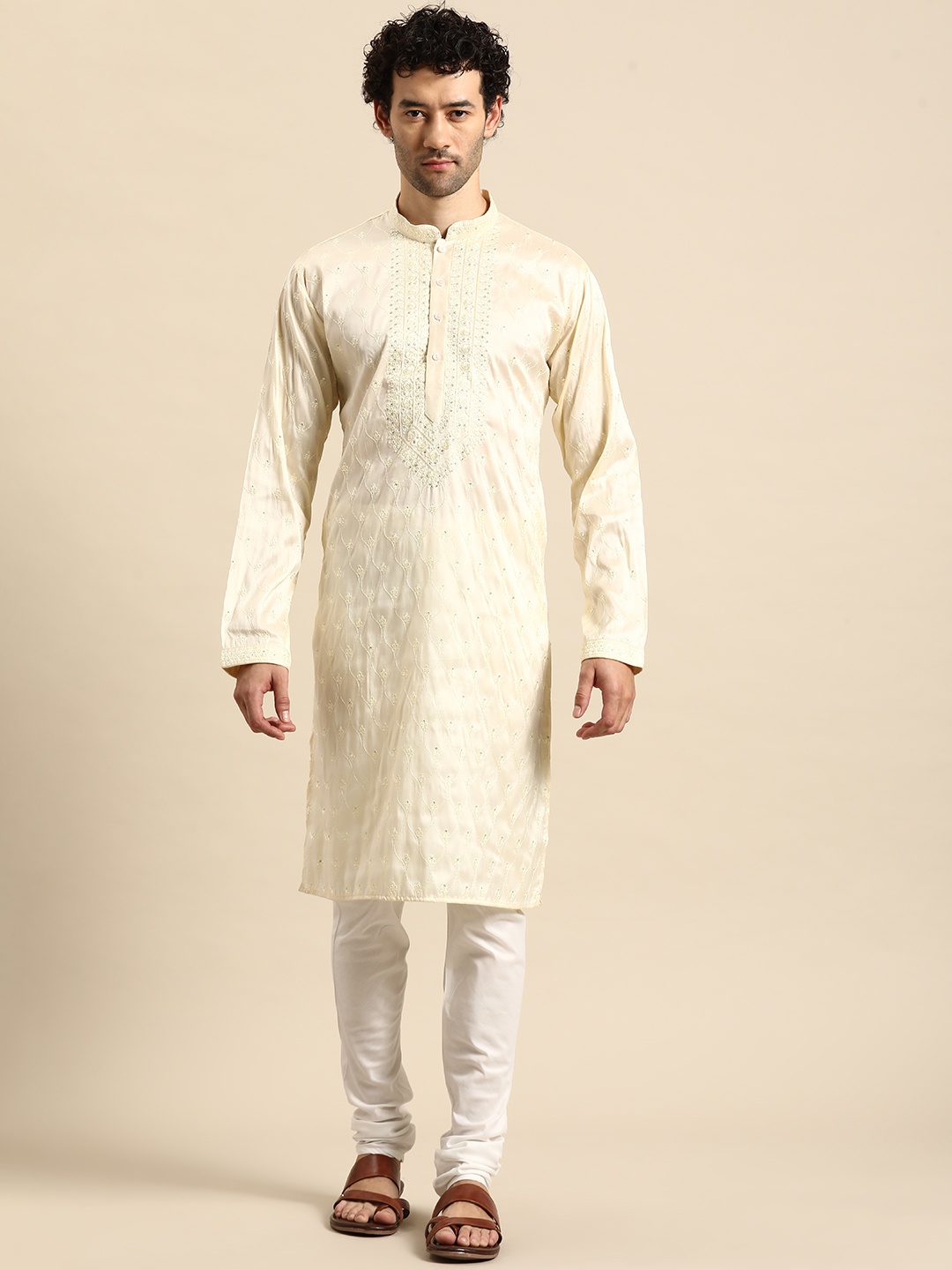 

MANQ Men Ethnic Motifs Yoke Design Regular Kurta with Churidar, Cream