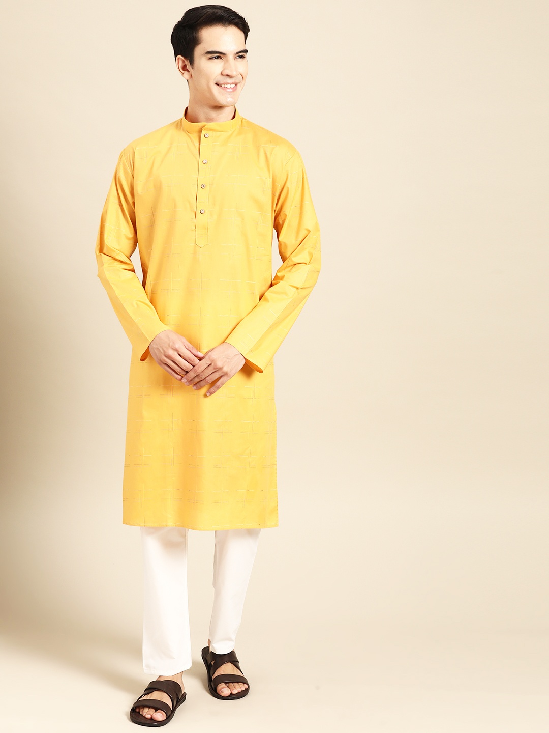 

MANQ Men Printed Regular Pure Cotton Kurta with Pyjamas, Yellow