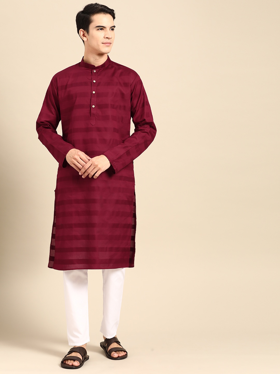 

MANQ Men Striped Regular Pure Cotton Kurta with Pyjamas, Maroon