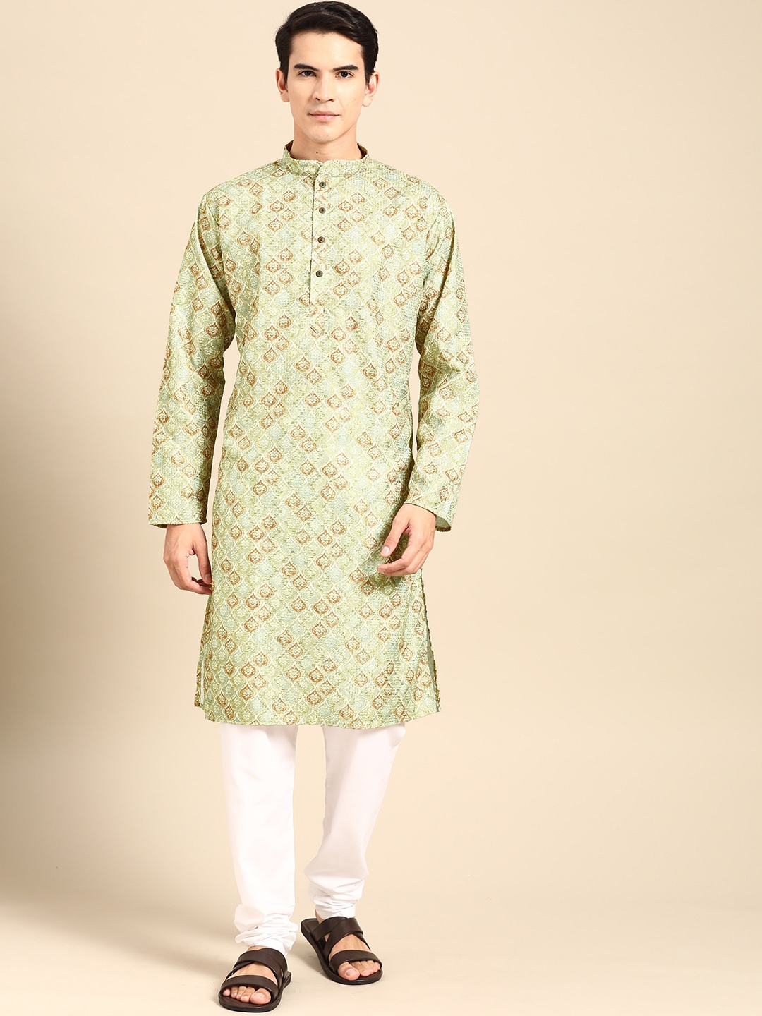 

MANQ Men Ethnic Motifs Printed Regular Kurta with Churidar, Green