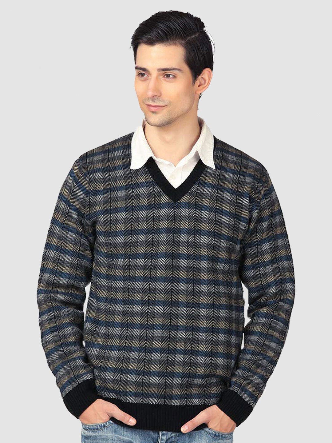 

aarbee Checked V-Neck Pullover Acrylic Sweater, Black