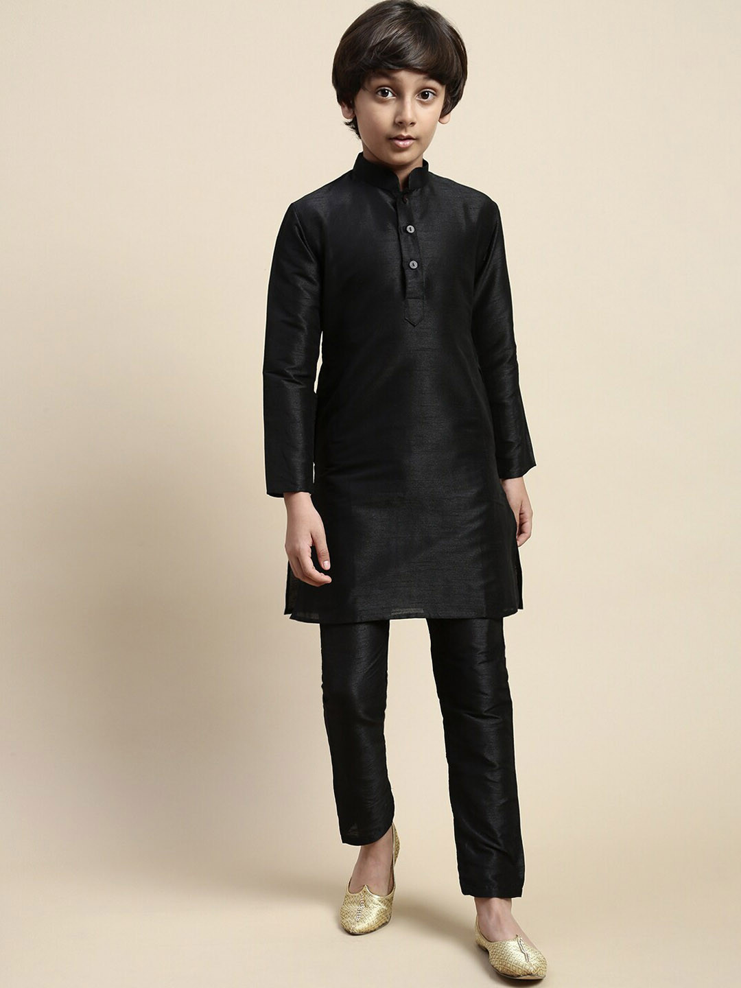 

Sanwara Mandarin Collar Art Silk Regular Kurta with Pyjamas, Black