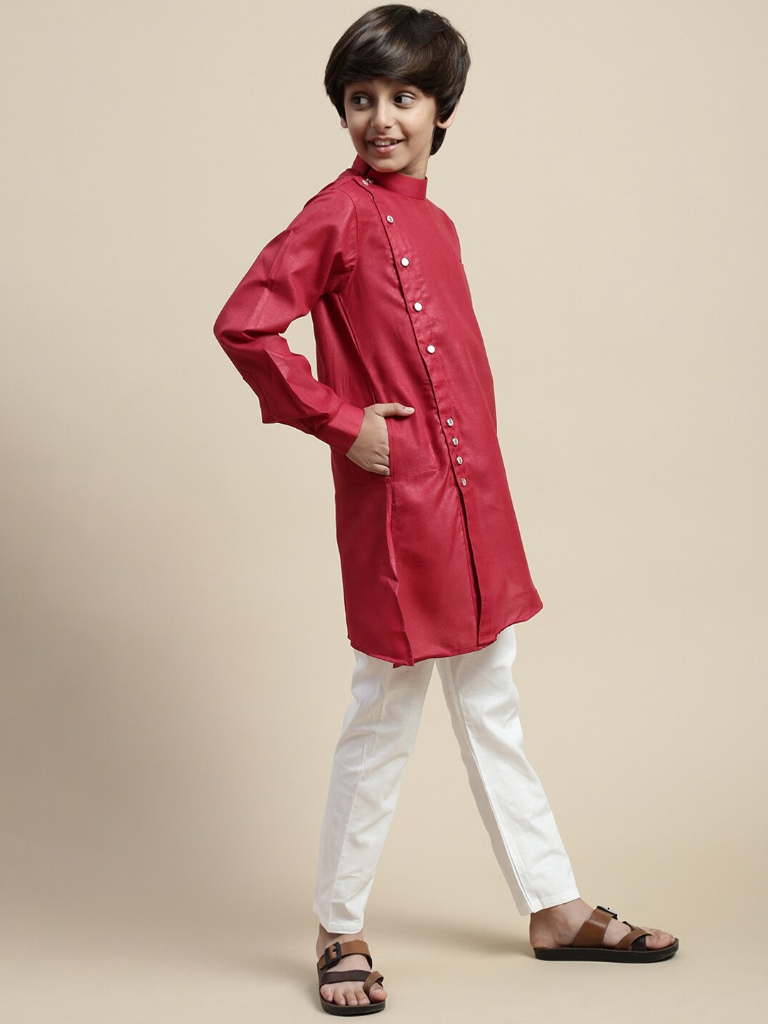 

Sanwara Boys Band Collar Kurta With Pyjamas, Red