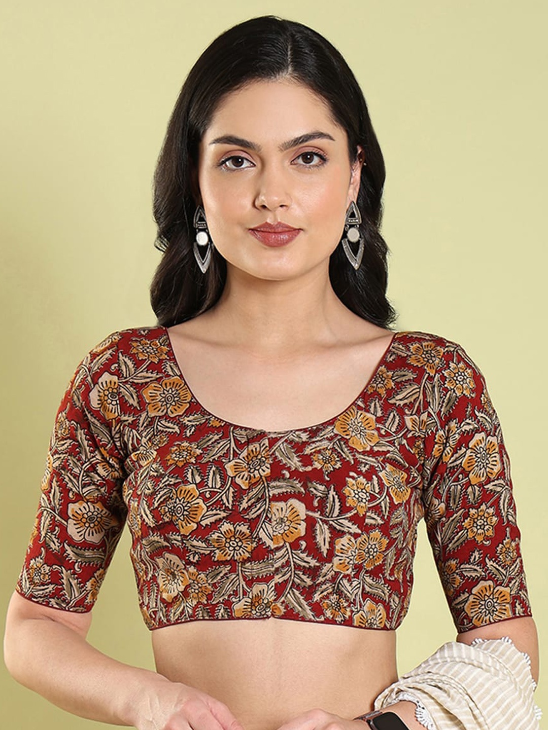 

SALWAR STUDIO Printed Cotton Readymade Saree Blouse, Maroon