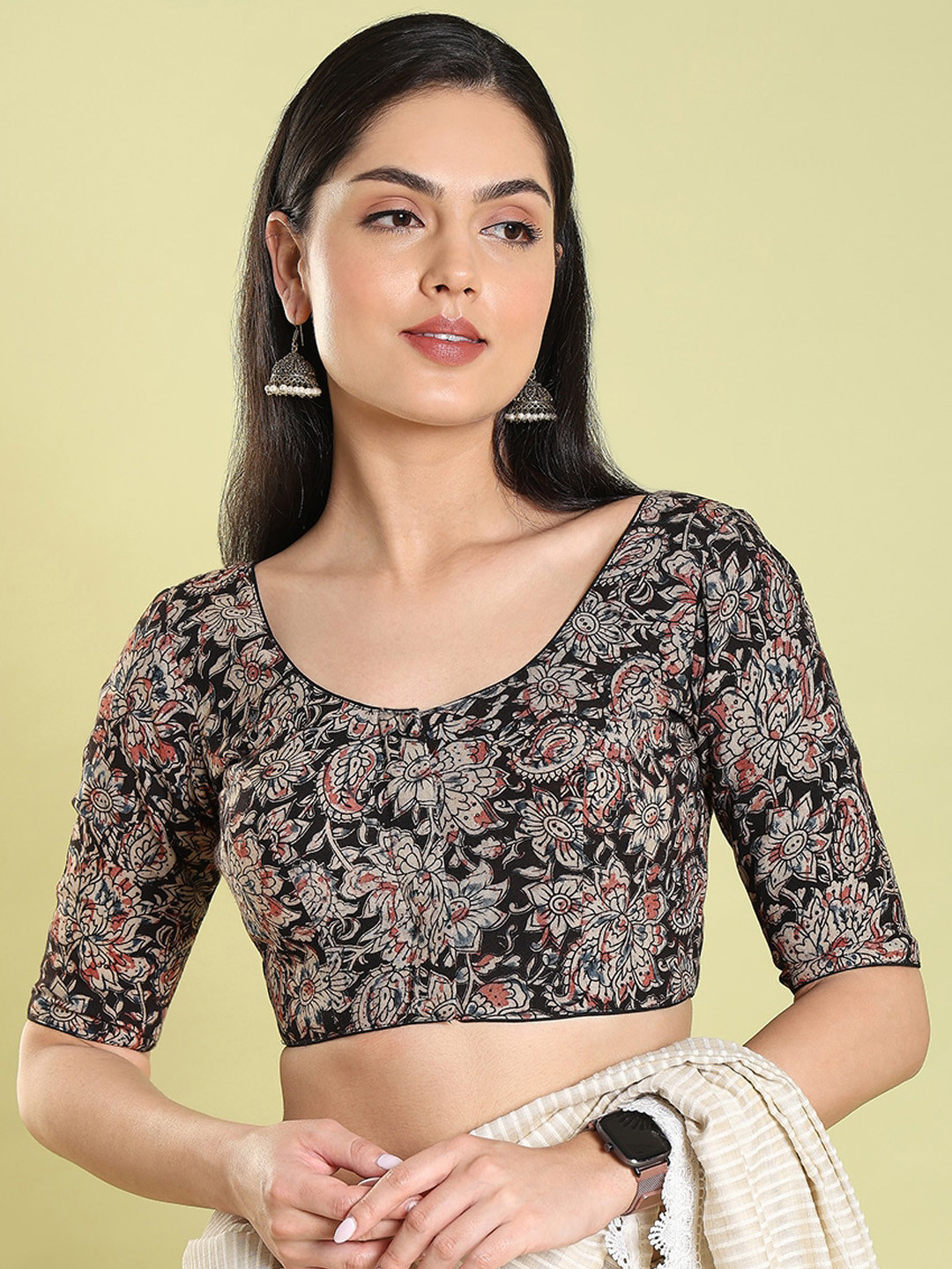 

SALWAR STUDIO Floral Printed Cotton Saree Blouse, Black