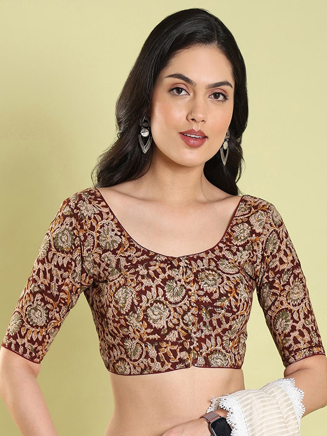 

SALWAR STUDIO Printed Cotton Readymade Saree Blouse, Maroon
