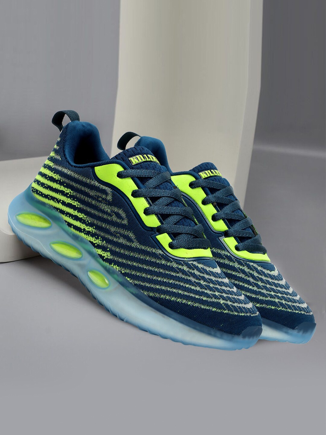 

Killer Men Flyknit Textile Running Shoes, Teal