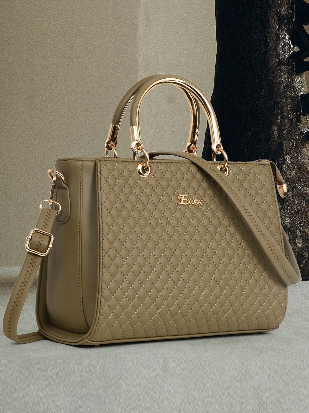 

Exotic Textured Structured Handheld Bag, Olive