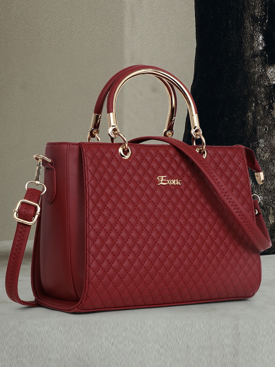 

Exotic Structured Handheld Bag with Quilted, Maroon