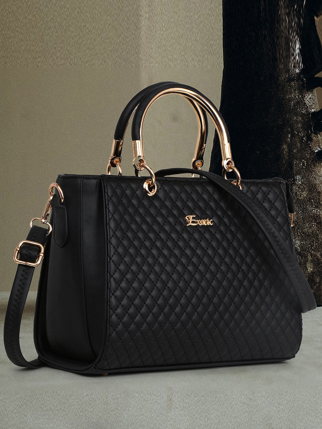 

Exotic Structured Handheld Bag with Quilted, Black