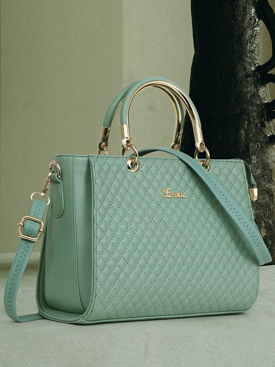 

Exotic Structured Handheld Bag with Quilted, Sea green