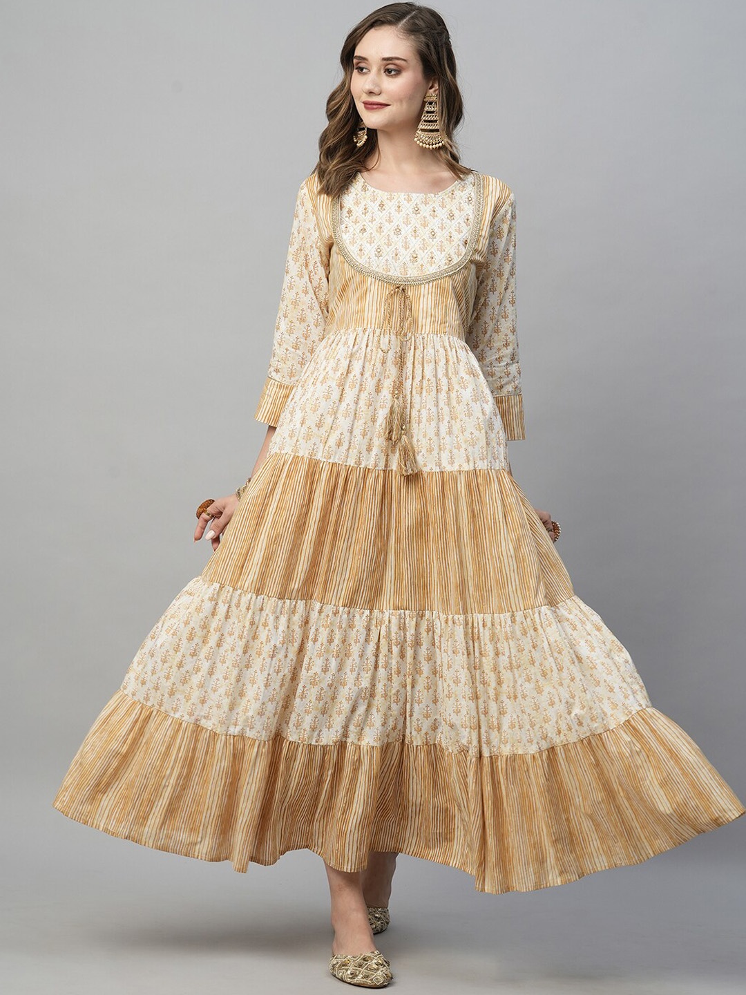 

HEEPOSH Ethnic Motifs Round Neck Gathered Tiered Cotton Maxi Ethnic Dress With Dupatta, Beige