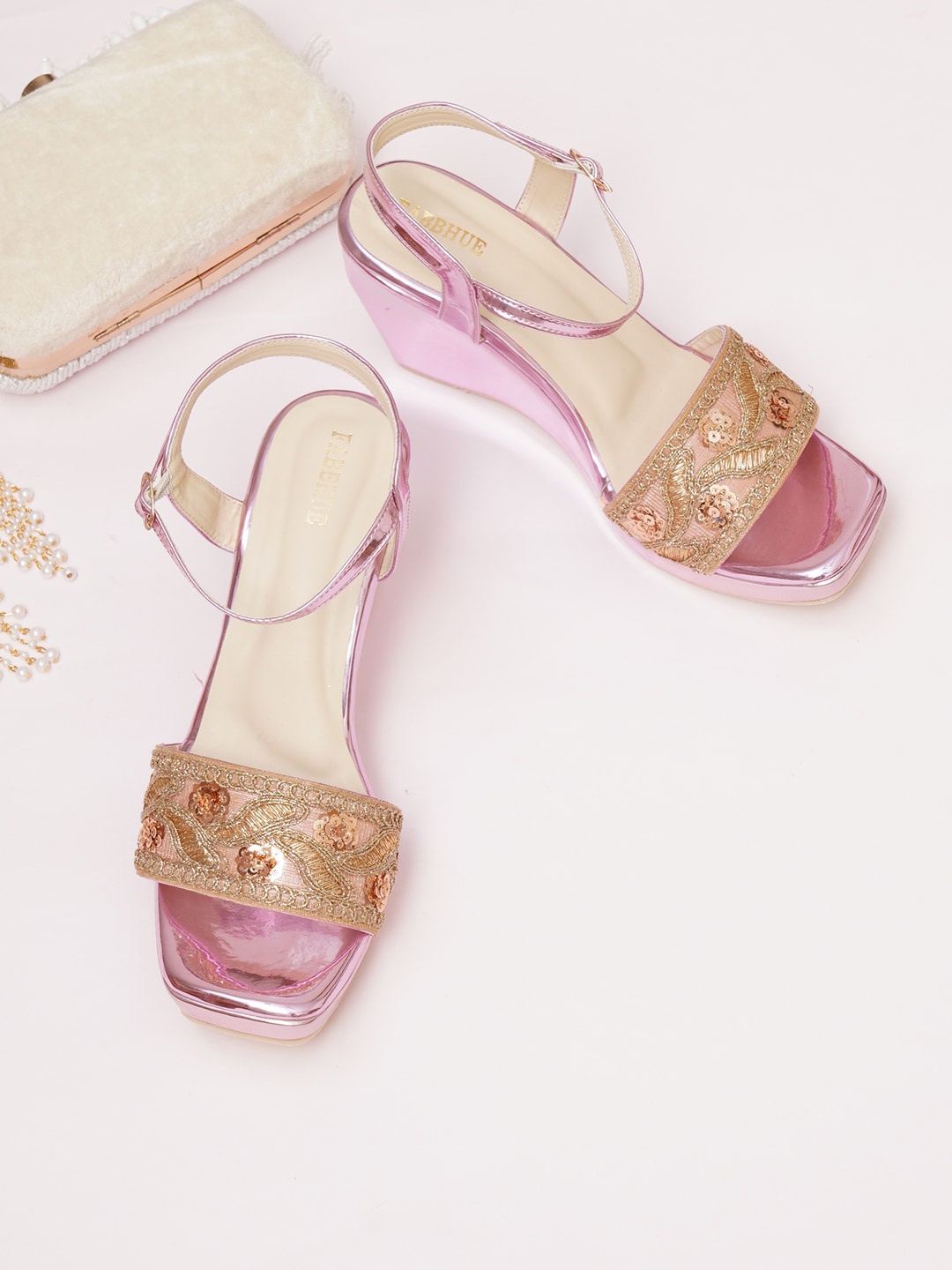 

FABBHUE Embroidered Wedge Heels, Purple